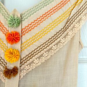 Vintage 60’s little girl “Lil Bee” dress